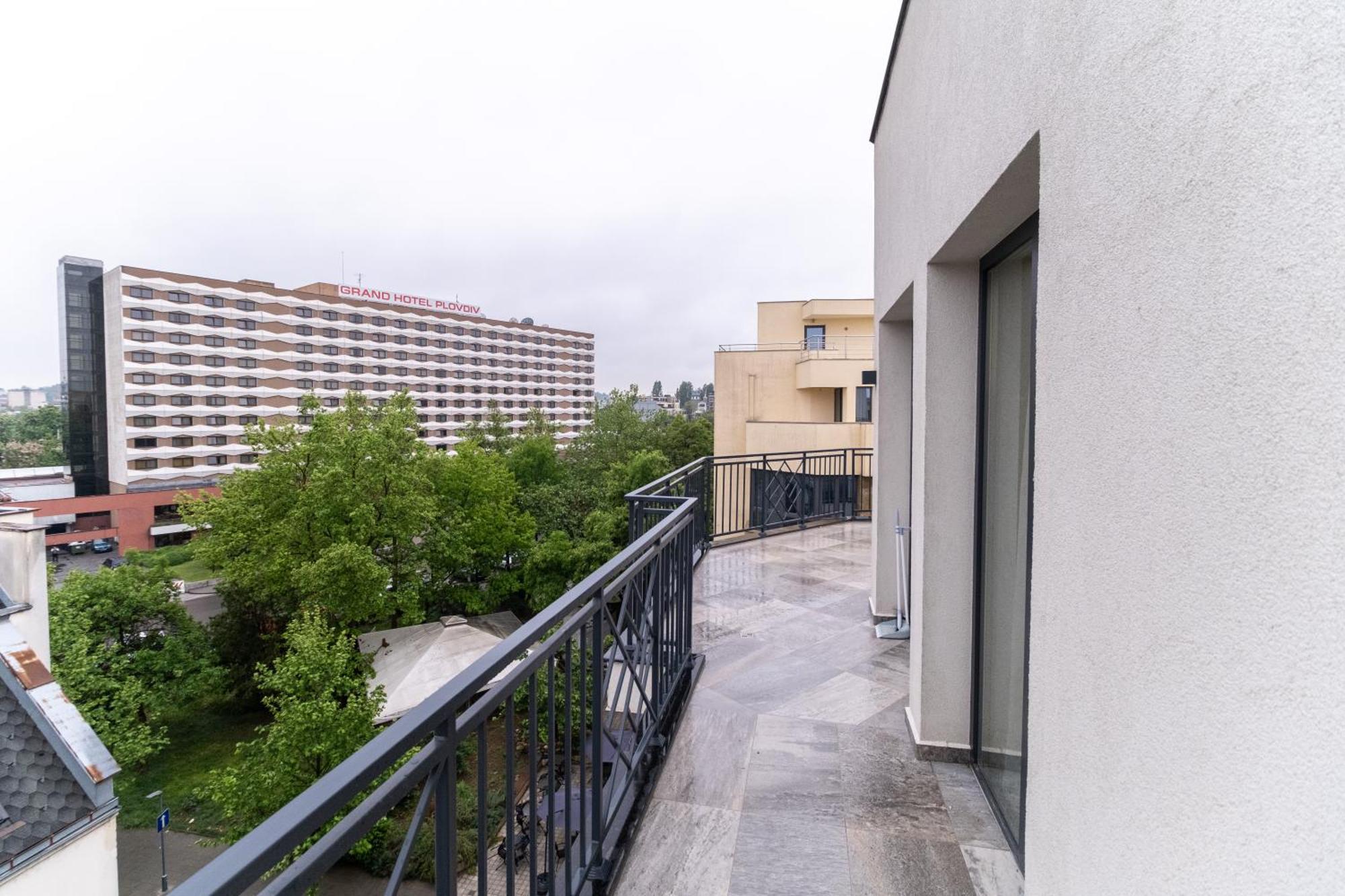 Modern 1-Bedroom Apartments Plowdiw Exterior foto